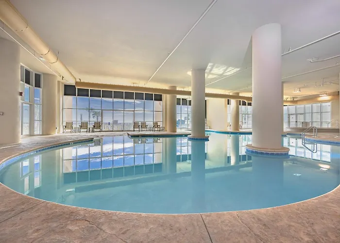 Phoenix Gulf Towers 1104 Apartment